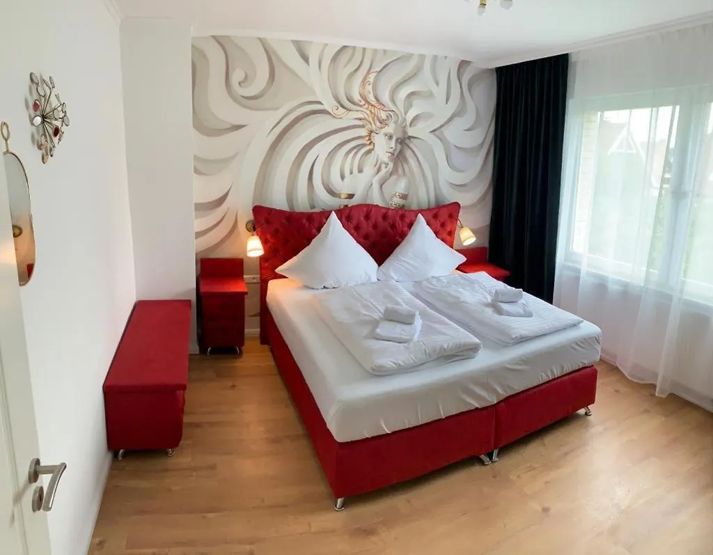 Smartlodge Hannover 0*,